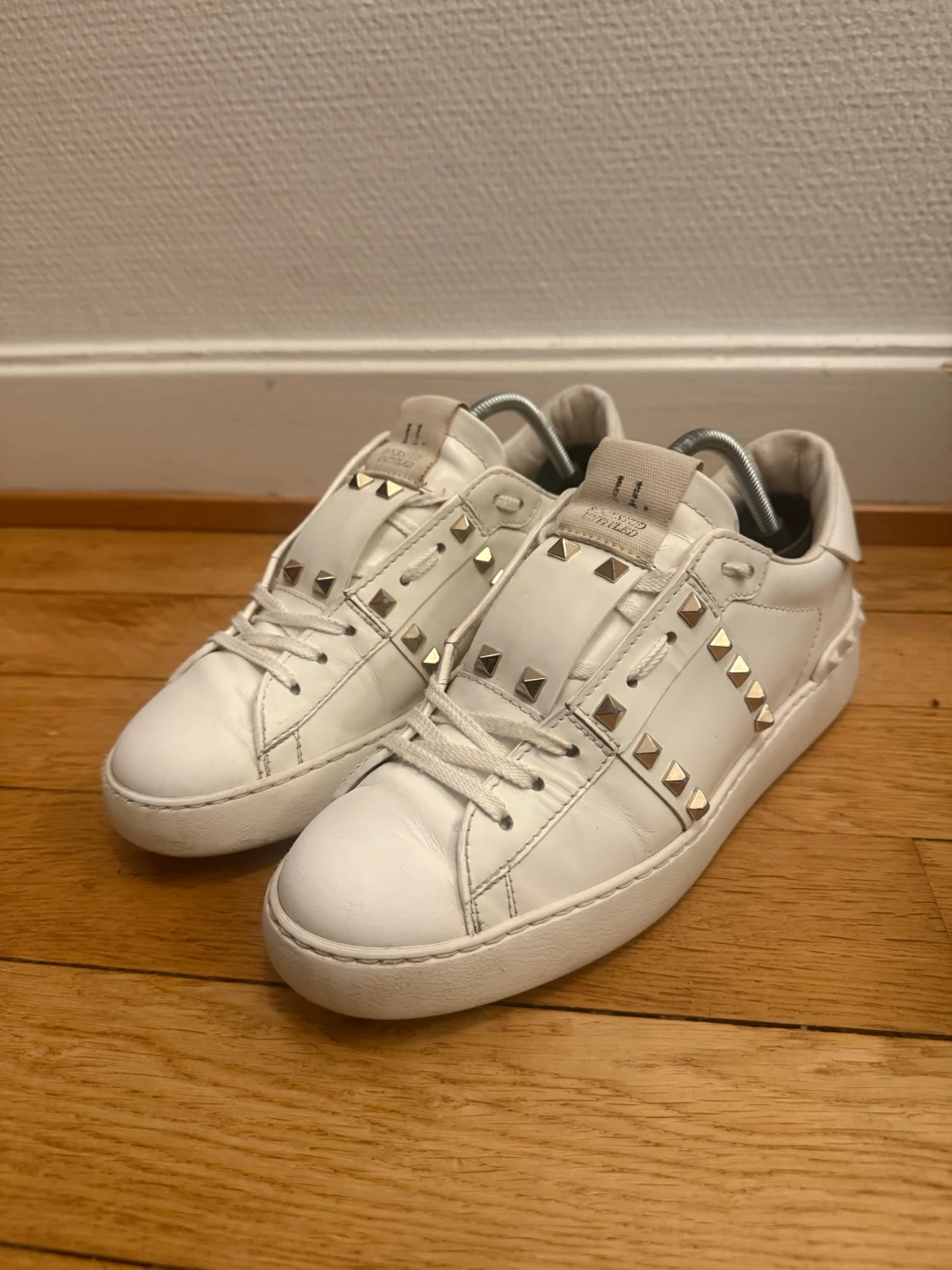 Valentino rockstud sneakers  - 3
