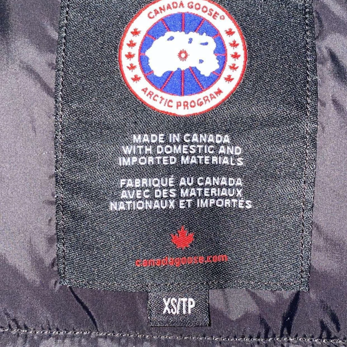 Svart dunväst från Canada Goose XS - 2