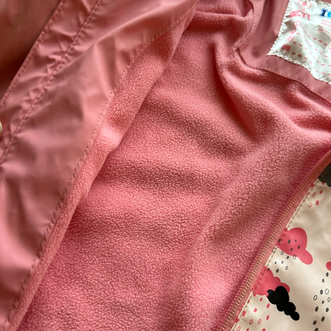 Rosa regnjacka med molnmönster Lupilu - 2