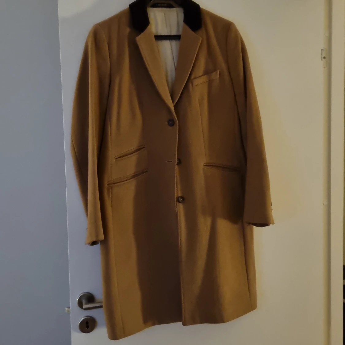 Kamelbrun kappa från Morris