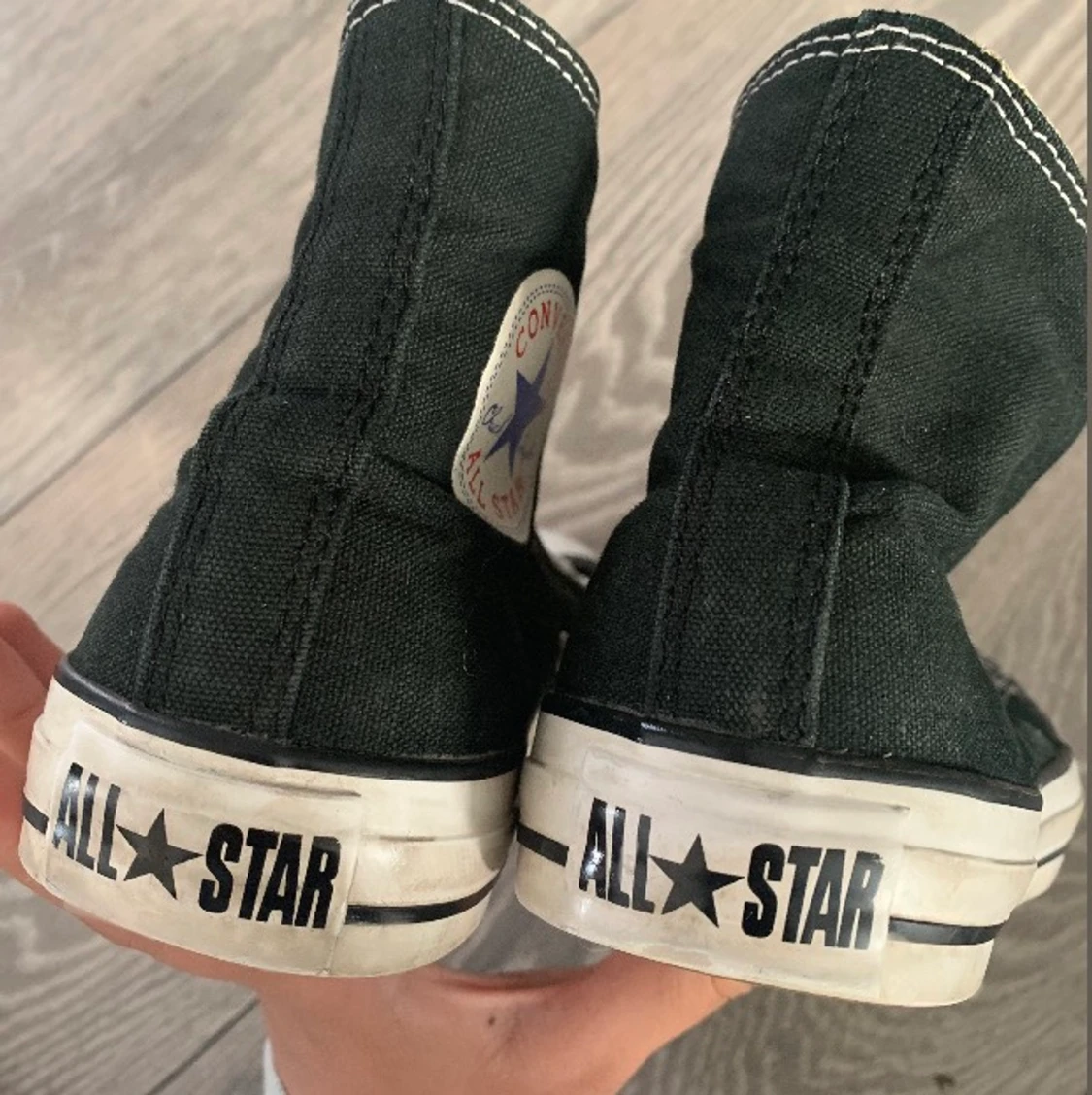 Svarta converse  - 90