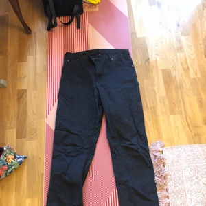 Dickies svarta jeans  - Hela och rena svarta dickies jeans 