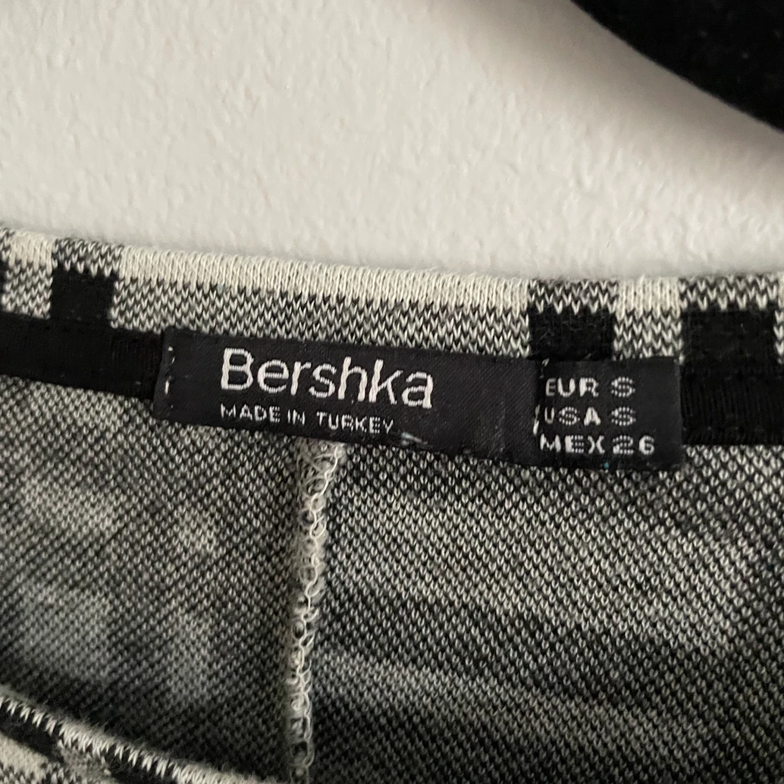 Rutig kort klänning , S - 91