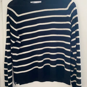 Randig tröja  - Så fin randig tröja från zara💕💕⚡️ frakt tillkommer 