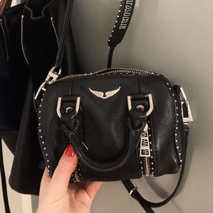 Zadig sunny bag - Bra skick! Nypris 3200kr! Kan byta mot andra väskor eller Maria Nilsdotter smycken!❤️‍🔥💘