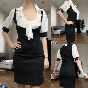 klänning y2k - storlek S/M. möts i stockholm eller fraktar. helt ny oanvänd :)