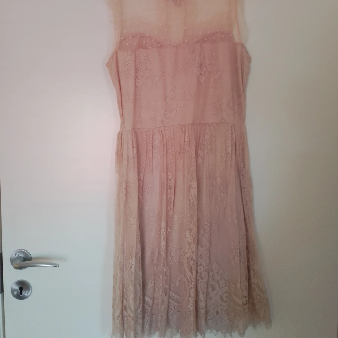 Rosa klänning från HM stl. 36 - 90