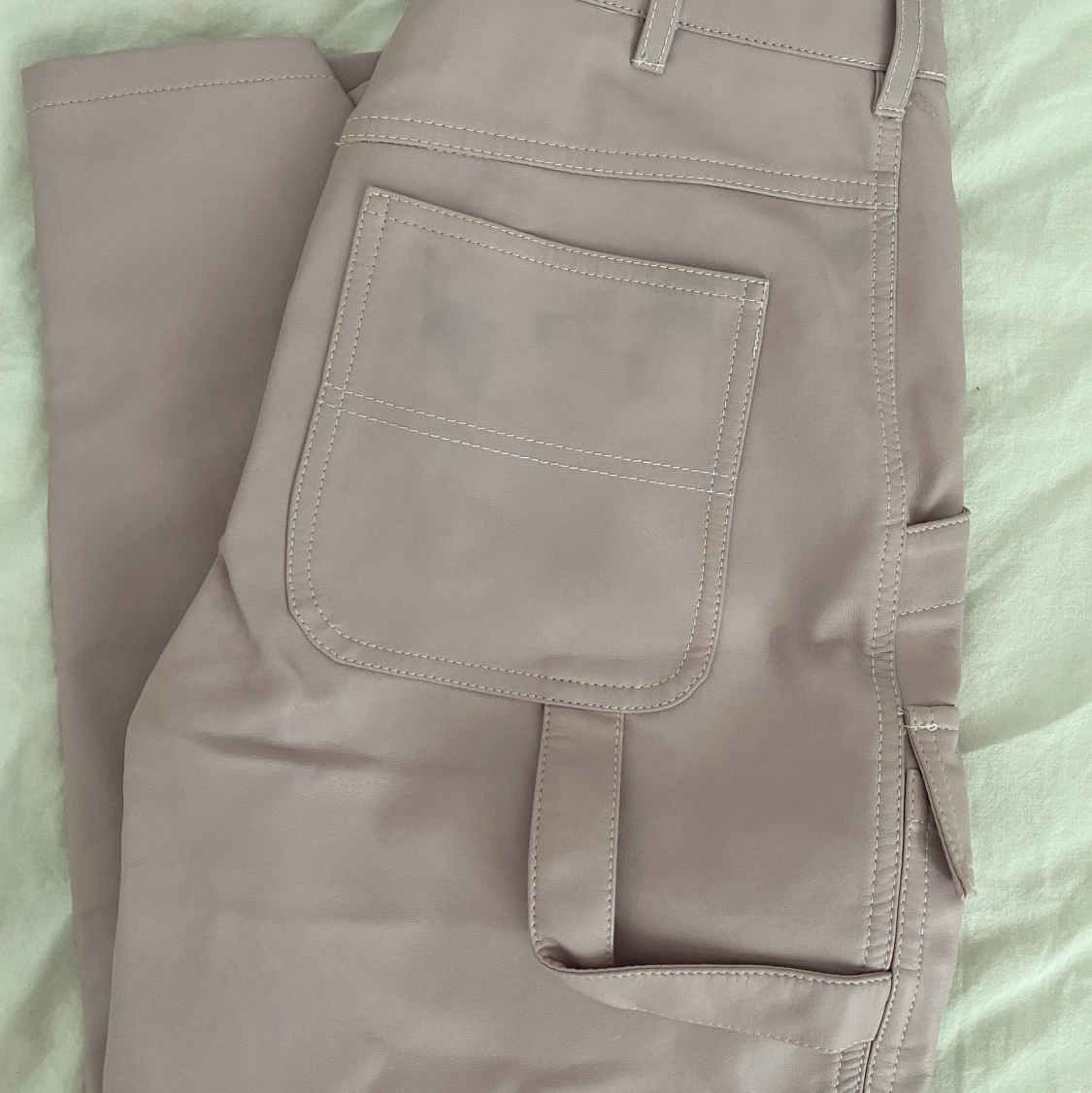 Rosa skinnsnickarbyxor från Asos - 91