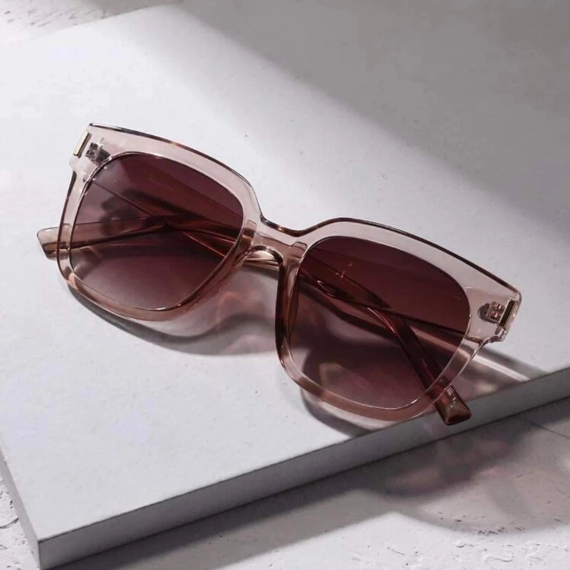 Solglasögon från shein 