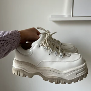 Angel Eytys  - Angel Eytys i fint skick som varit använda ett fåtal gånger. Köparen står för frakten! 