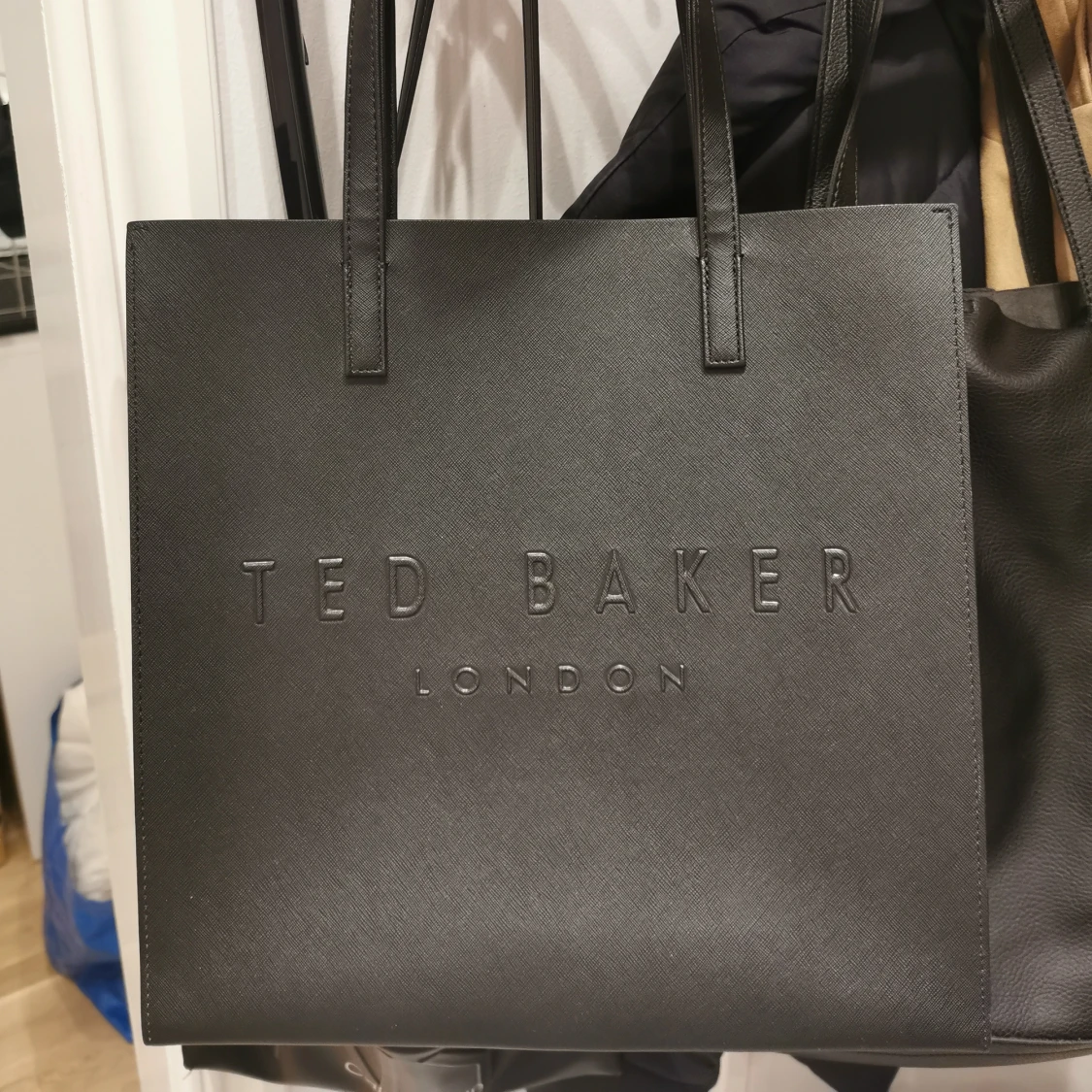 Ted Baker London SOOCON - 90