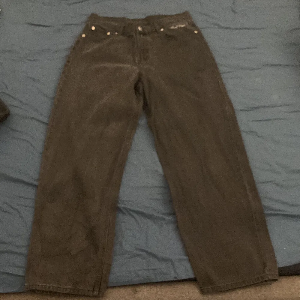 Baggy jeans Price can be discussed  Never been worn . Jeans & Byxor.