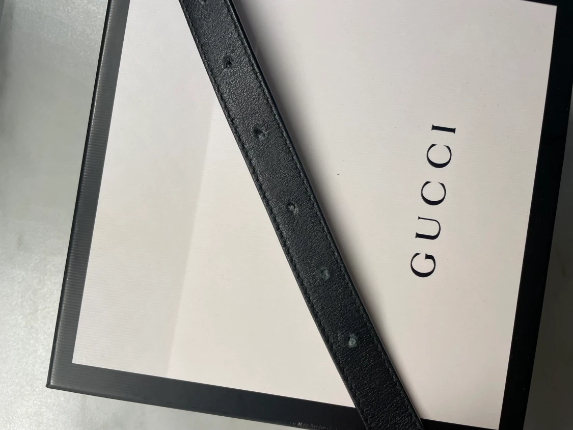 Äkta gucciskärp - 90