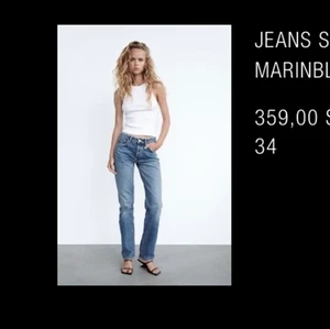 Zara jeans  - Säljer Zaras gamla mid rise jeans som inte finns kvar på hemsidan. Har ett par blåa och ett par ”washed” svarta. Båda är storlek 34 och bra skick. Skriv privat vid intresse eller fler bilder. 250+frakt /styck (vet ej exkat frakt just nu så tog ba nån) 😇