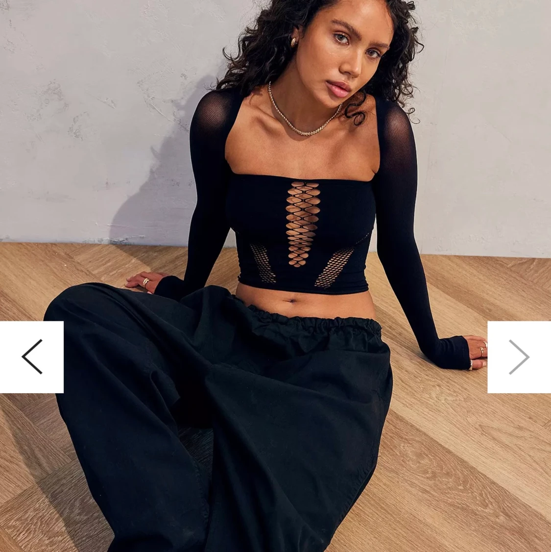 NiiHai cut-out top - 91