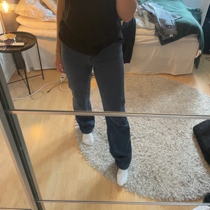 Weekday jeans - Jeans från Weekday i storlek w25 L32🥰