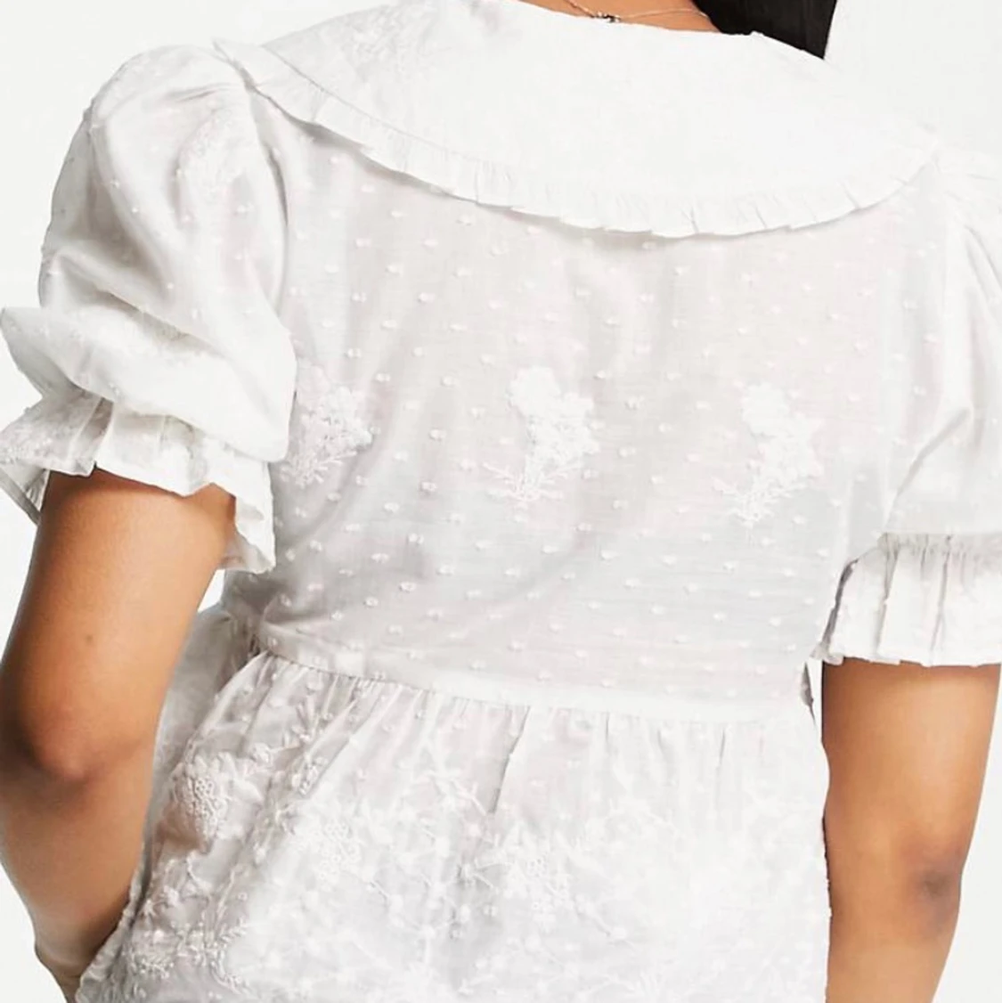 Broderad tunika - 90