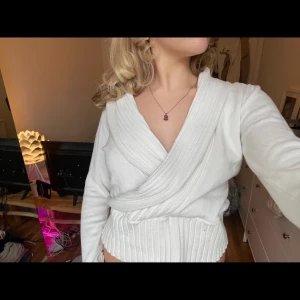 Stickad topp - Omlotttopp älskar den😍