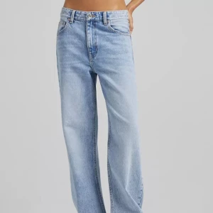 Lågmidjade jeans - Oanvända jeans med prislappen kvar, slutsålda.  🥰