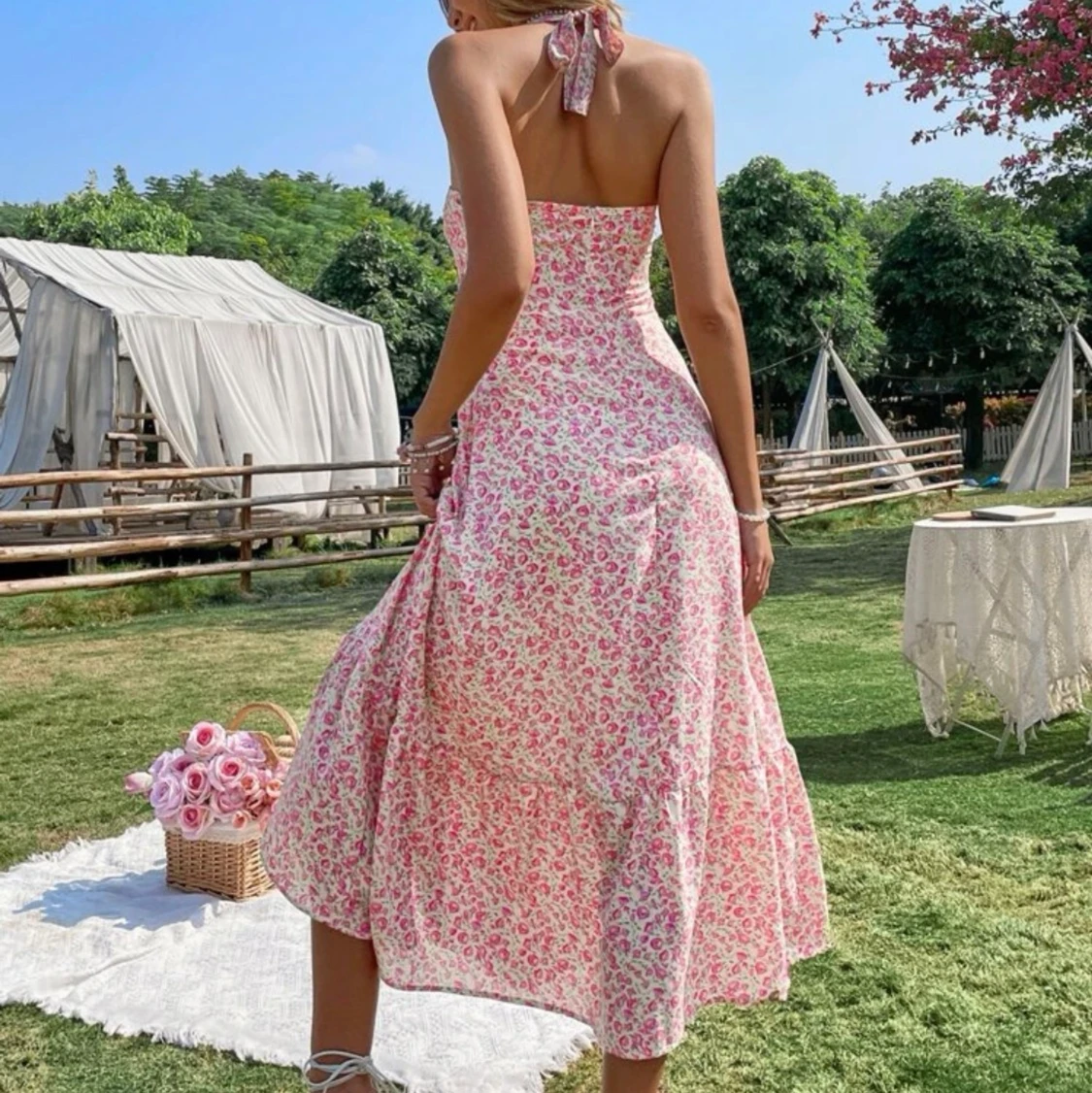 Sommar blommig klänning  - 90