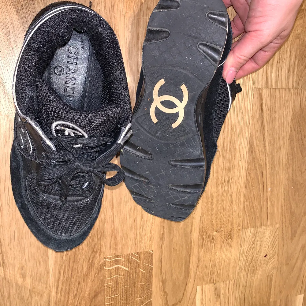 Chanel sneakers nr: IG26582. Skor.