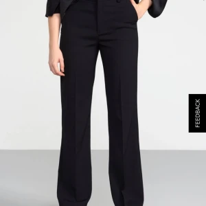 Lindex kostymbyxor  - Lindex kostymbyxor Fiona i strl 36, bra skick. Nypris 599 kr 
