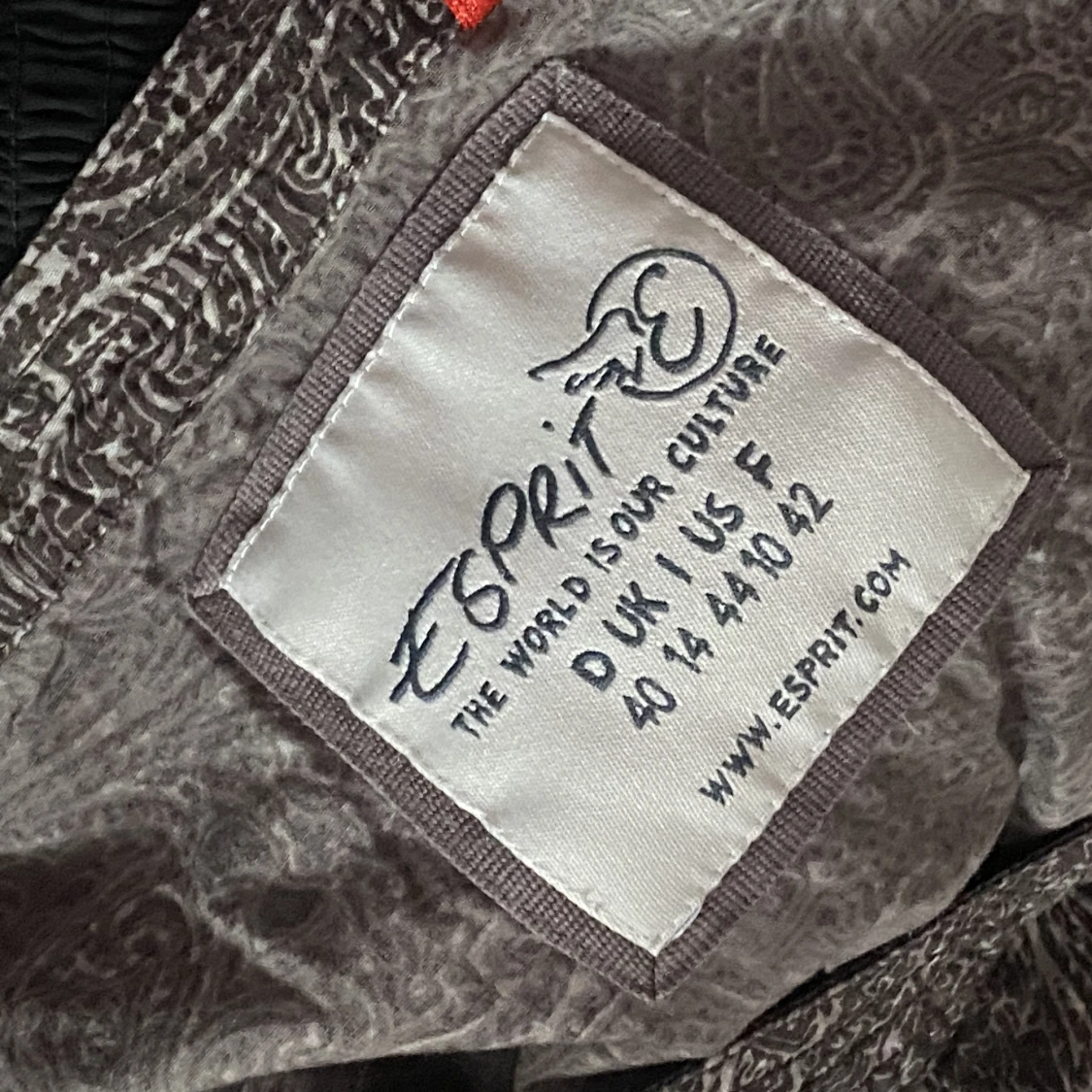 Brun långärmad esprit - 91