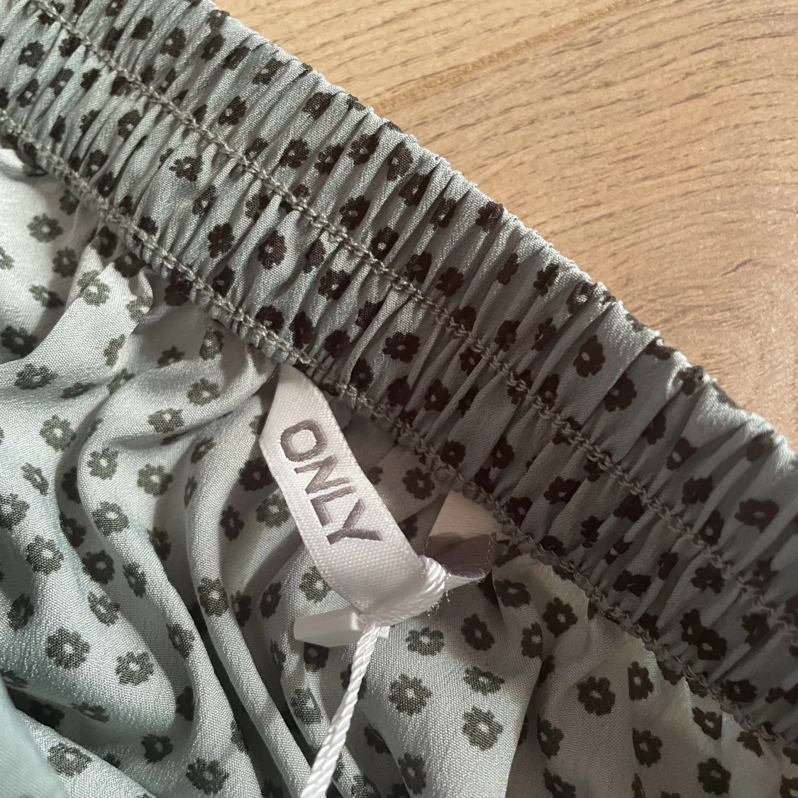 Ny kjol från online  - 90