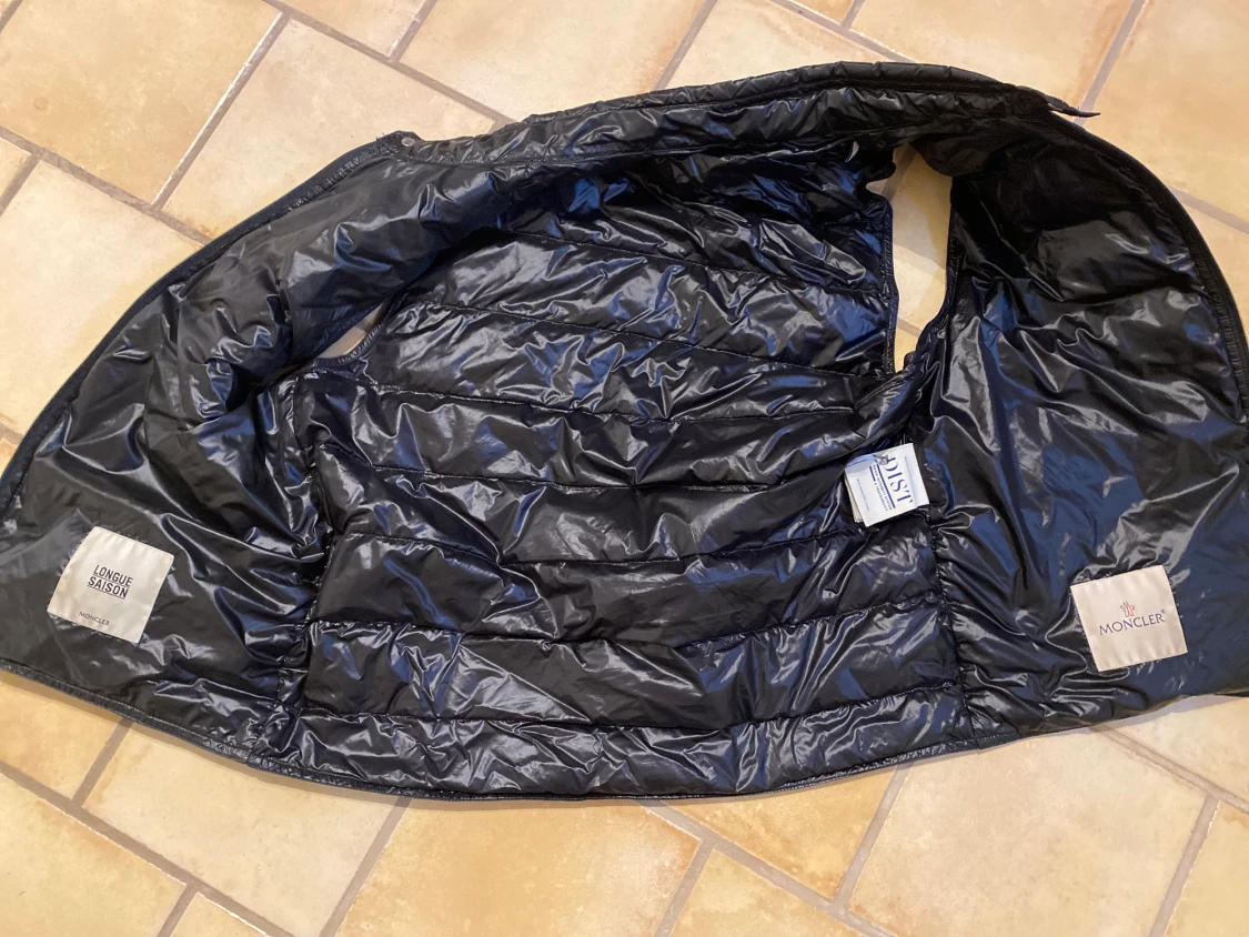 Moncler gui väst - 90