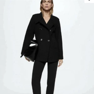 Kappa - Finaste kappan ifrån mango. Den är som ny utan defekter. Nypris 1200