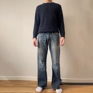Vintage Levis ”Bootcut”  - Bilden ser lite konstig ut pga snabb Photoshop för sidorna! Perfekta Levis bootcuts för män, funkar som unisex. Snabb affär = bättre pris!