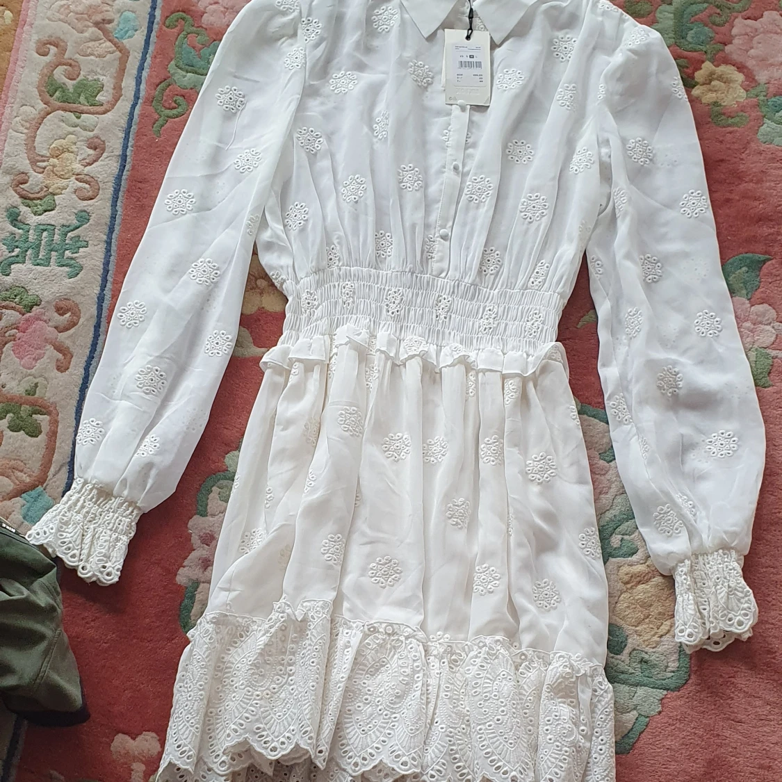 Ny spetsklänning - 91