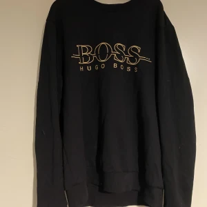 Hugo boss långärmad tröja  - Ny, Hugo Boss sweatshirt. Priset går att diskuteras. Original pris 1.000kr. 