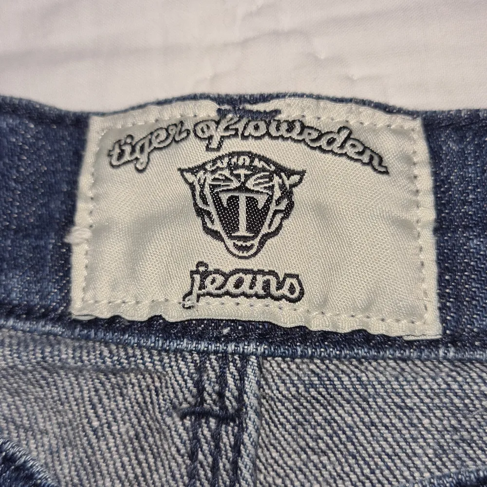 Säljer dessa tiger of sweden jeans då de inte passar längre. Skriv vid intresse!. Jeans & Byxor.