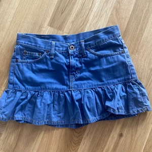 Replay kjol - Jätte gullig och fin mini skirt. Perfekt till sommaren