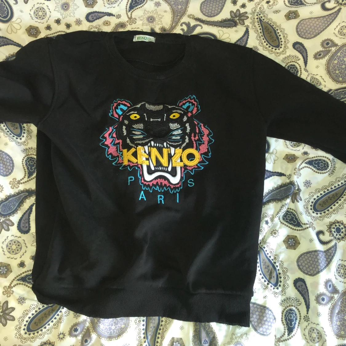 M men passar L också