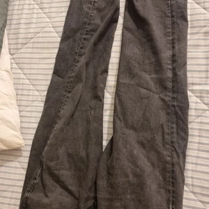 Levis 511 31×32 - Tänkte bli av med ett par svarta levis jeans som inte passar längre.