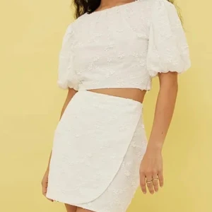 Chloe schuterman set sökes - Söker detta slutsålda set, kan betala nypris söker 34/36