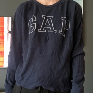 GAP tröja  - Fin gap tröja. Köparen står för frakt 