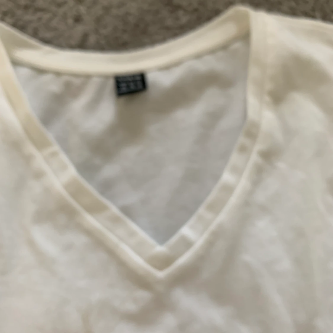 Utsvängd t-shirt - 90