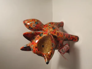 Pomme pidou roxie, orange piggy bank - Hi! Available at kungsholmen, shipping can be discussed :)   condition: brand new size: 20x15cm price: 300kr extra: made of porslin