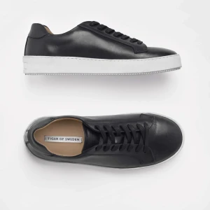 Tiger Of Sweden skor  - Superfina skor från Tiger Of Sweden i storlek 38 säljer pga för stora för mig tyvärr🫶🏼 knappt använda, nypris 2300