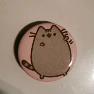 Pin - Cute pin 