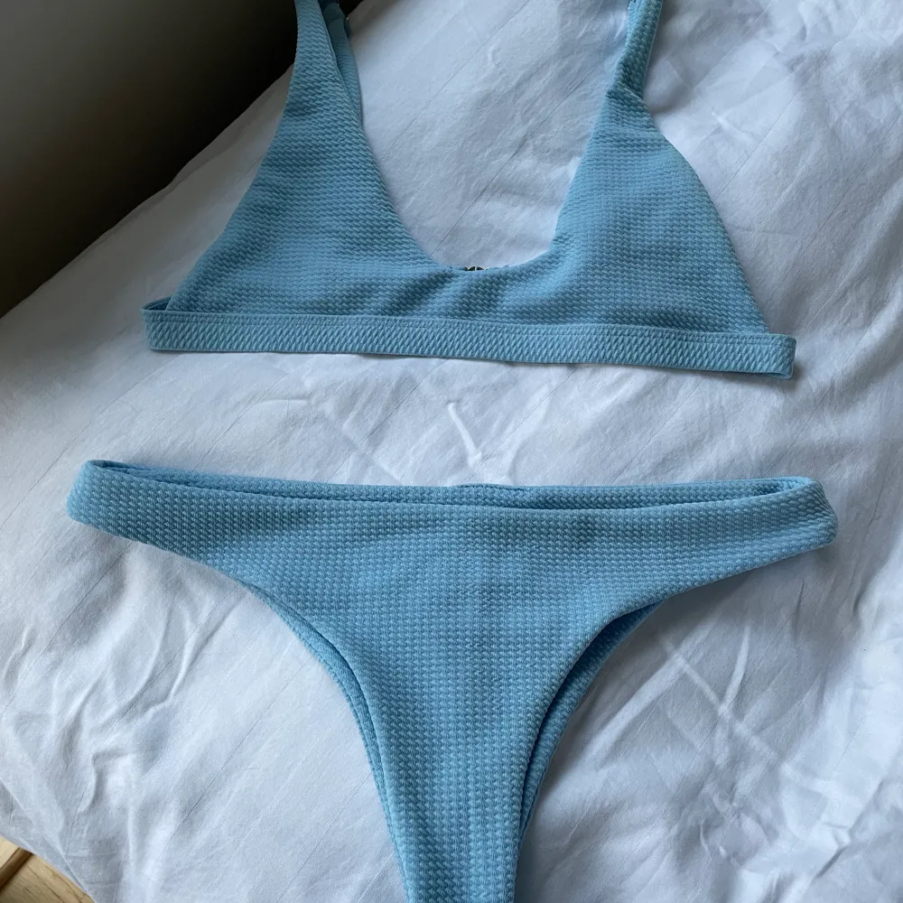 Snygg ljusblå bikini från Zafuli bra skick. Passar en storlek S och A/B kupa 💙. Övrigt.