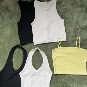 Linnen - Säljer dessa linnen i lagom tid till sommarn! De är använda men i mycket gott skick. 70kr styck🥰💓