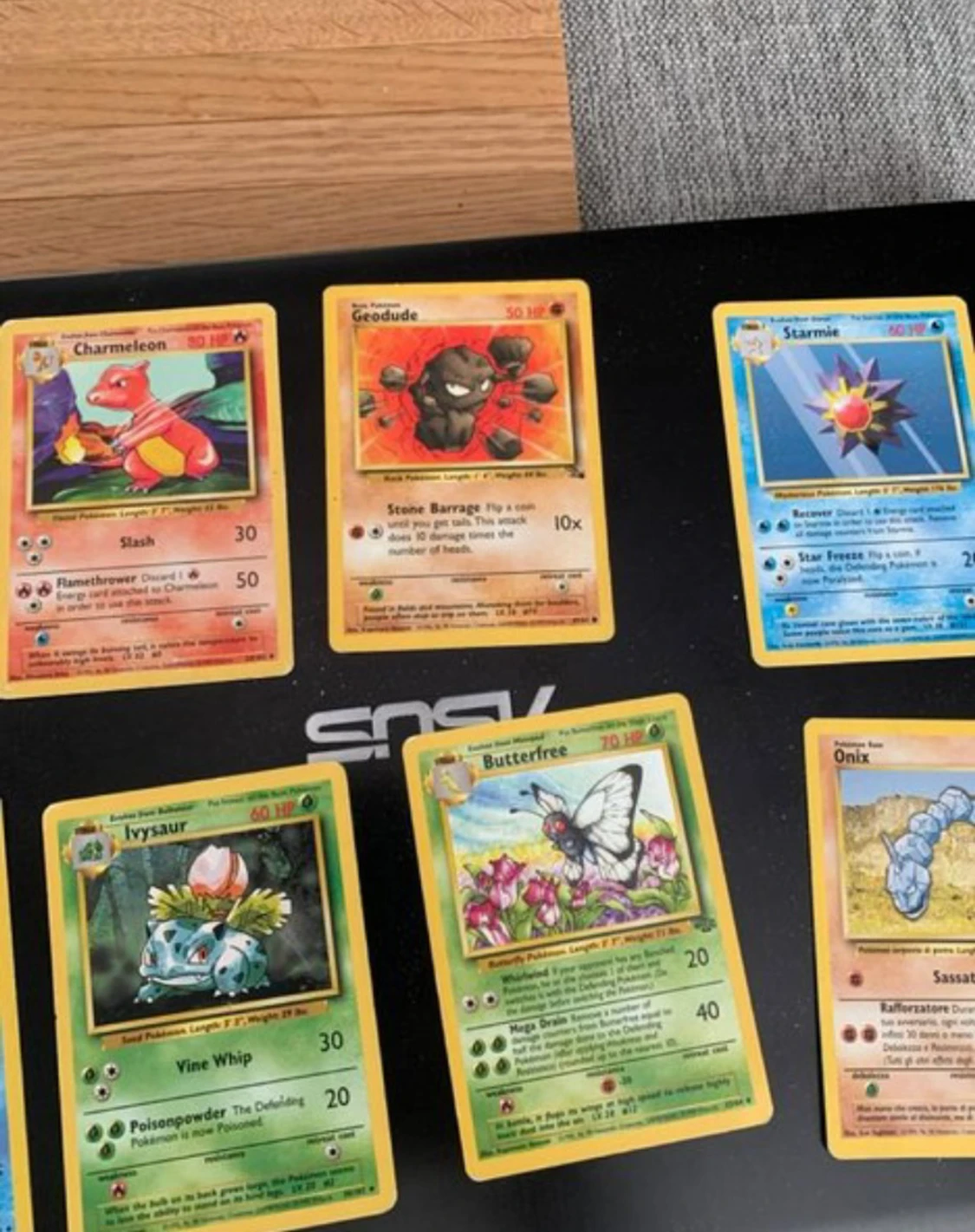 Pokémonkort basic - 90