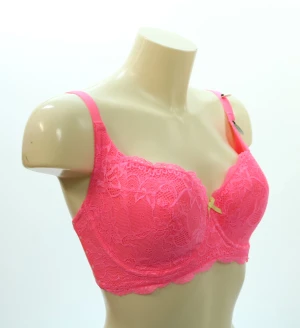 Athena Caja PUSH-UP BH från Missya - - En ny elegant BH från Missya Få en känsla av lyx i vardagen med en feminin och fin Bh med bygel och vadderade kupor från Missya. - En bh med push-up täcker bara en del av bysten och får den att se större ut än den är. - Stora kupor - ordinarie pris 399 