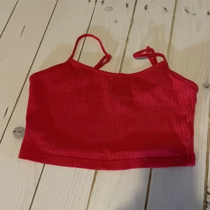 Crop Top - Storlek S