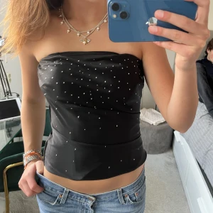 Korsett! - Så snygg korsett med stenar på!!! ❤️