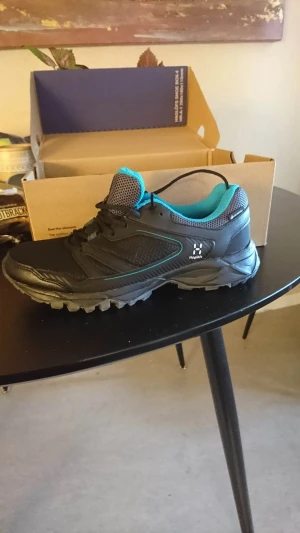 Haglöfs skor - Haglöfs skor dam helt nya.